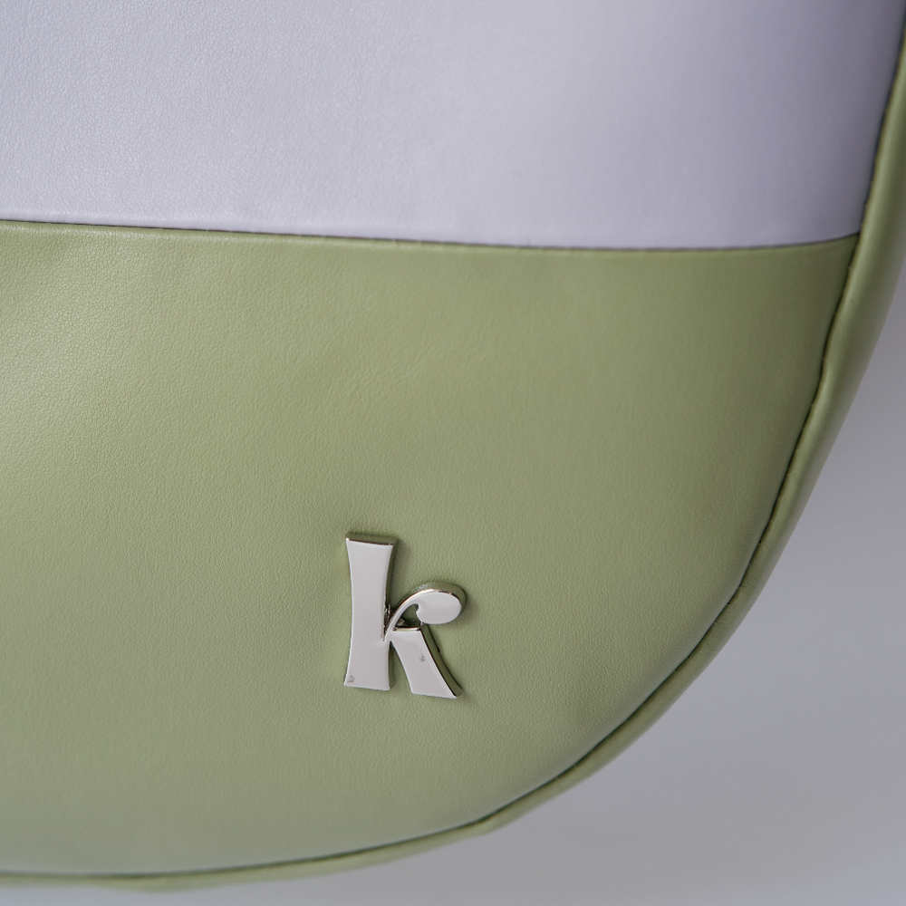 
                      
                        APPLE SKIN Moonbag - Matcha/ Lilac
                      
                    