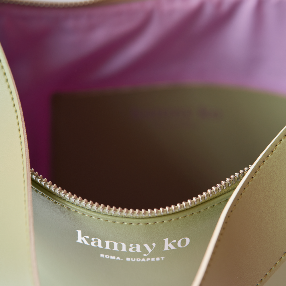 
                      
                        APPLE SKIN Moonbag - Matcha/ Lilac
                      
                    