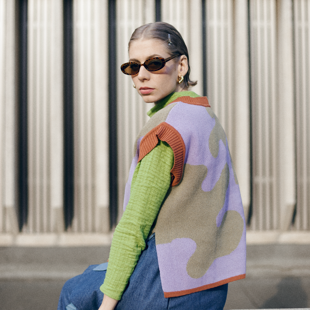 
                      
                        NONNA - Knitted Vest  - Fig
                      
                    
