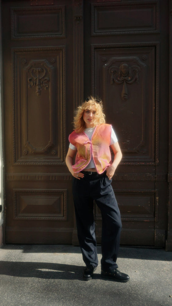 
                      
                        Atrio - Reversible Vest - Foggy Roma
                      
                    