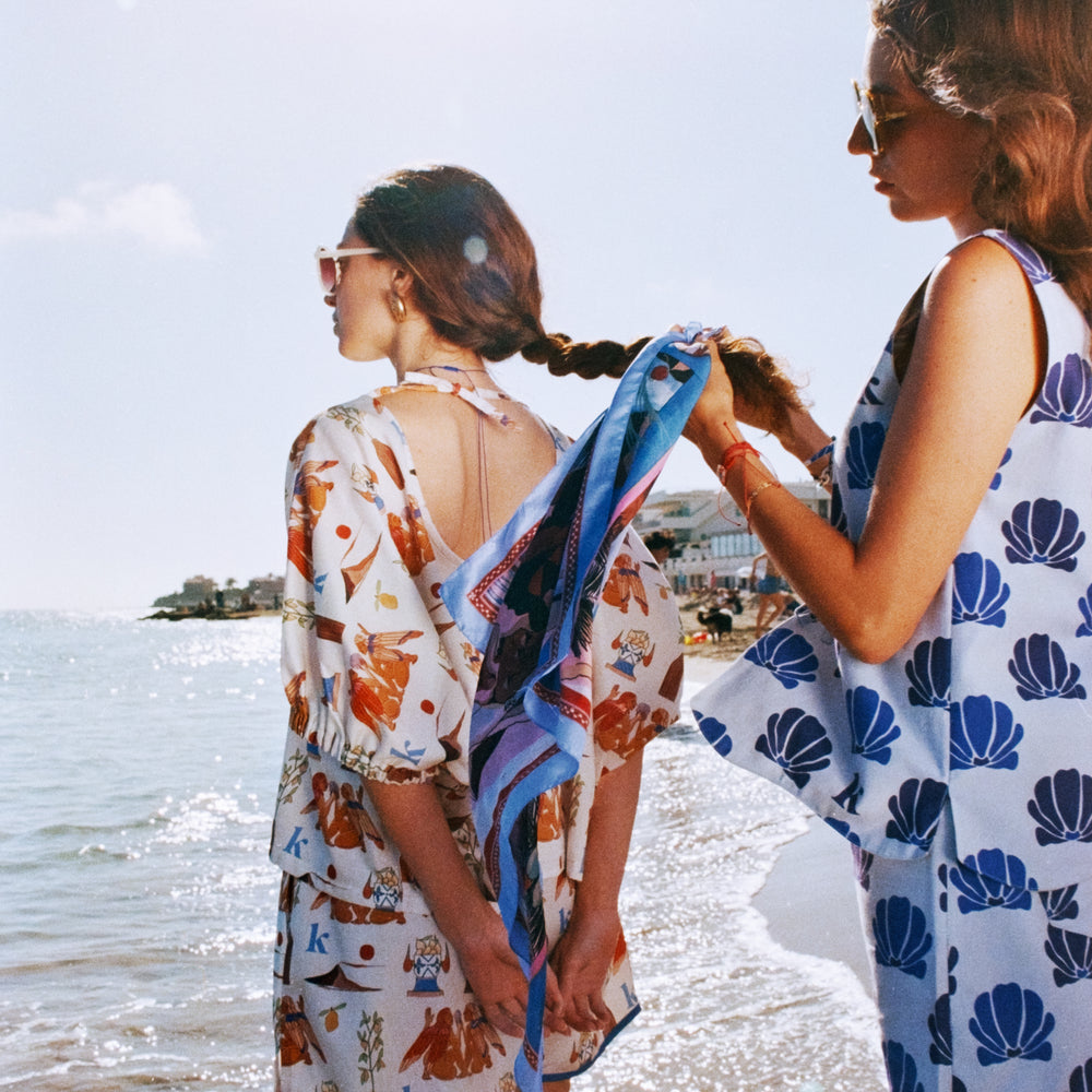 
                      
                        Canto di Mare - Silk Scarf
                      
                    